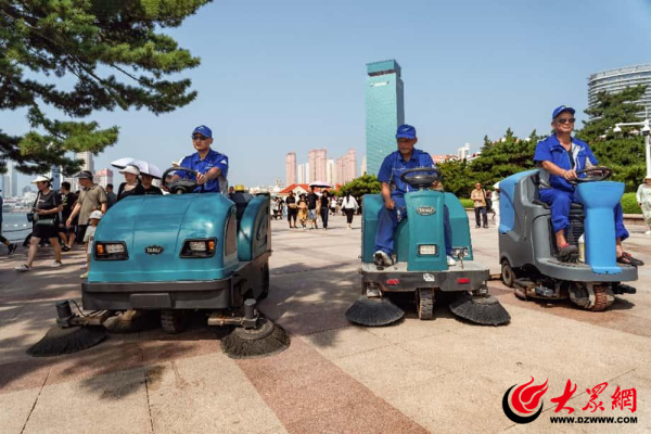股管家 人机协进、增设休息场所、夏送清凉...青岛多措并举为高温下的环卫工人护航